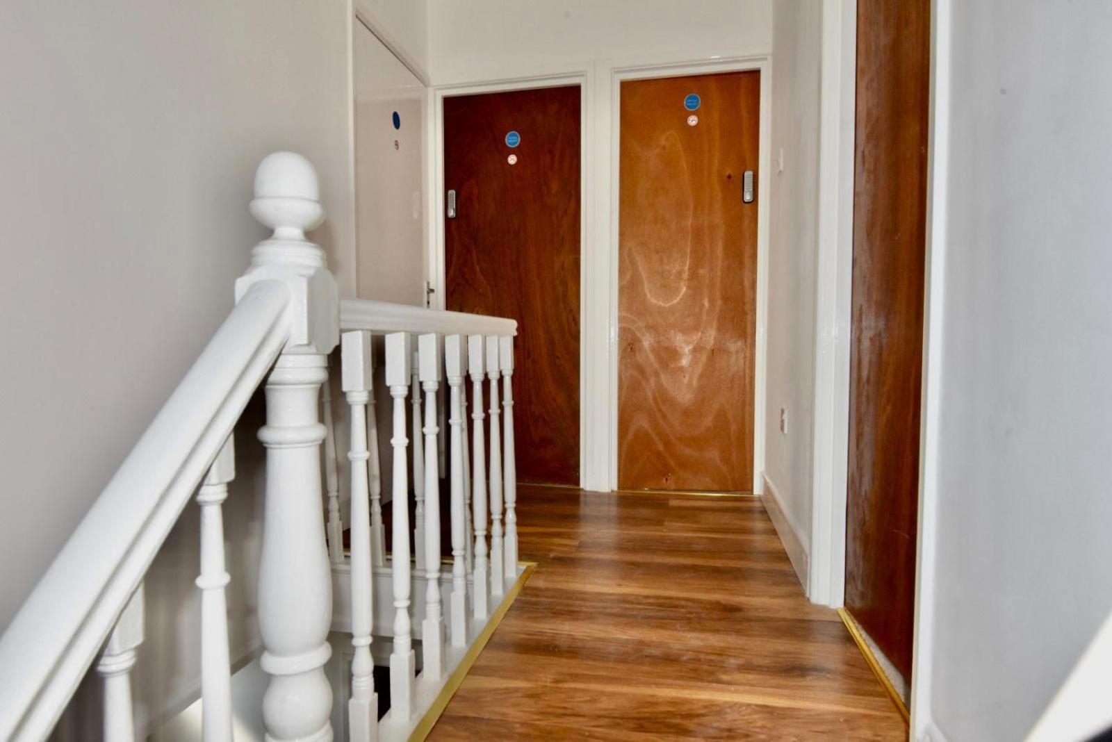 Вілла Come On In Lucas Street Newport Train Station Sleep Upto 8 Екстер'єр фото